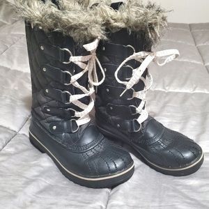 Sorel winter fashion boots